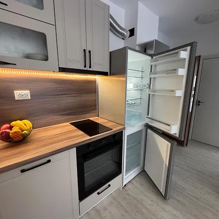 Grand Luxury With Sea View Апартаменты *