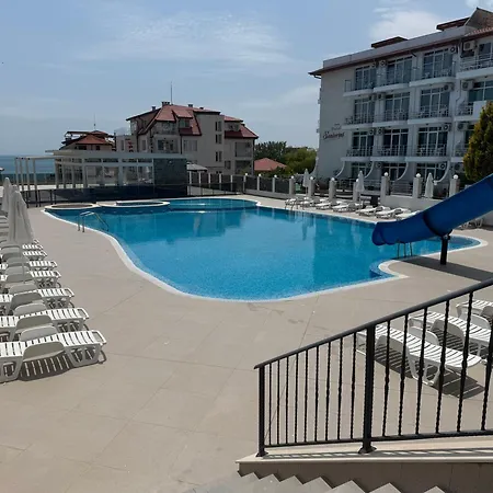 Апартаменти Grand Luxury With Sea View