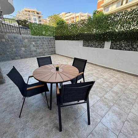 Grand Luxury With Sea View דירה סבטי ולאס